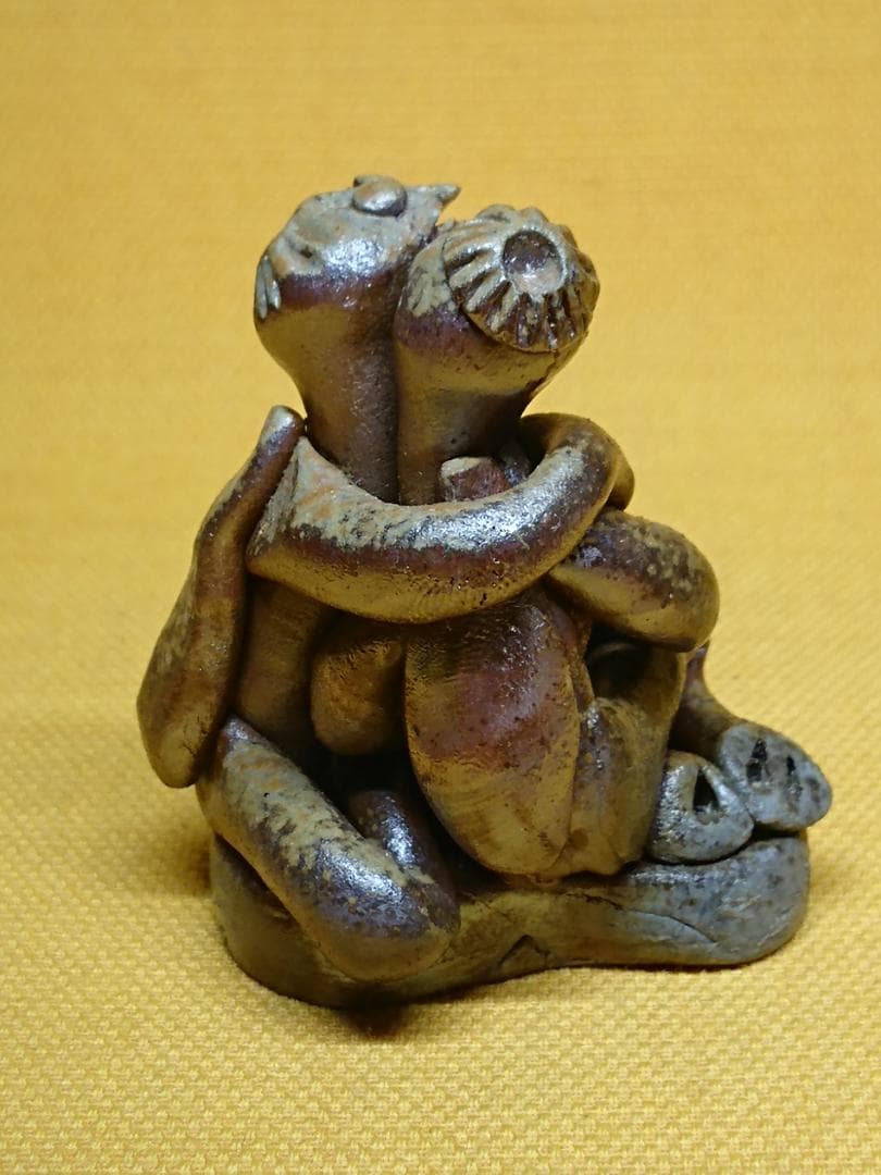 人形　陶器　置物　インテリア　工芸品　美術品　A1560