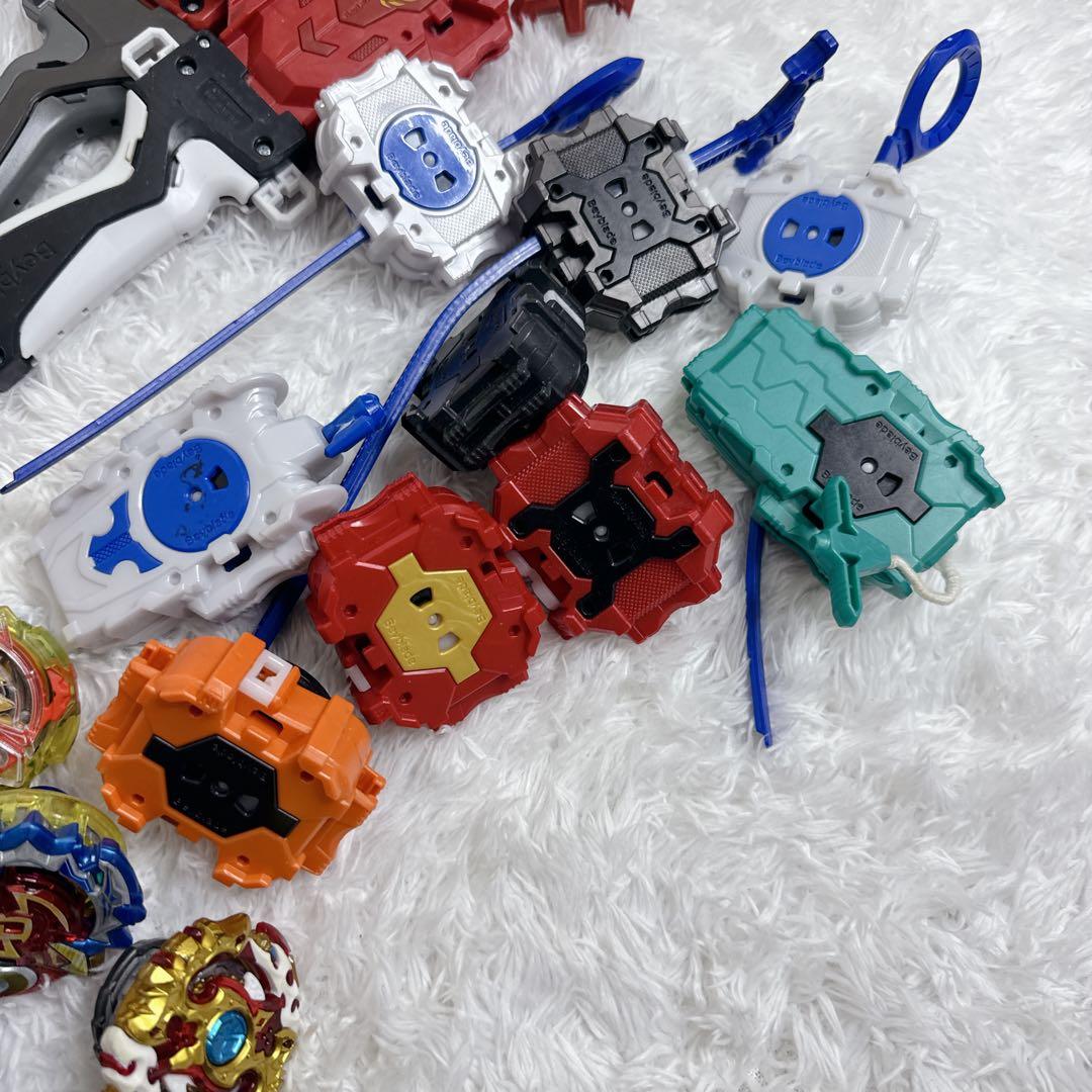 【大量】ベイブレードバースト 計290点 引退品 まとめ DB DU 付属パーツ