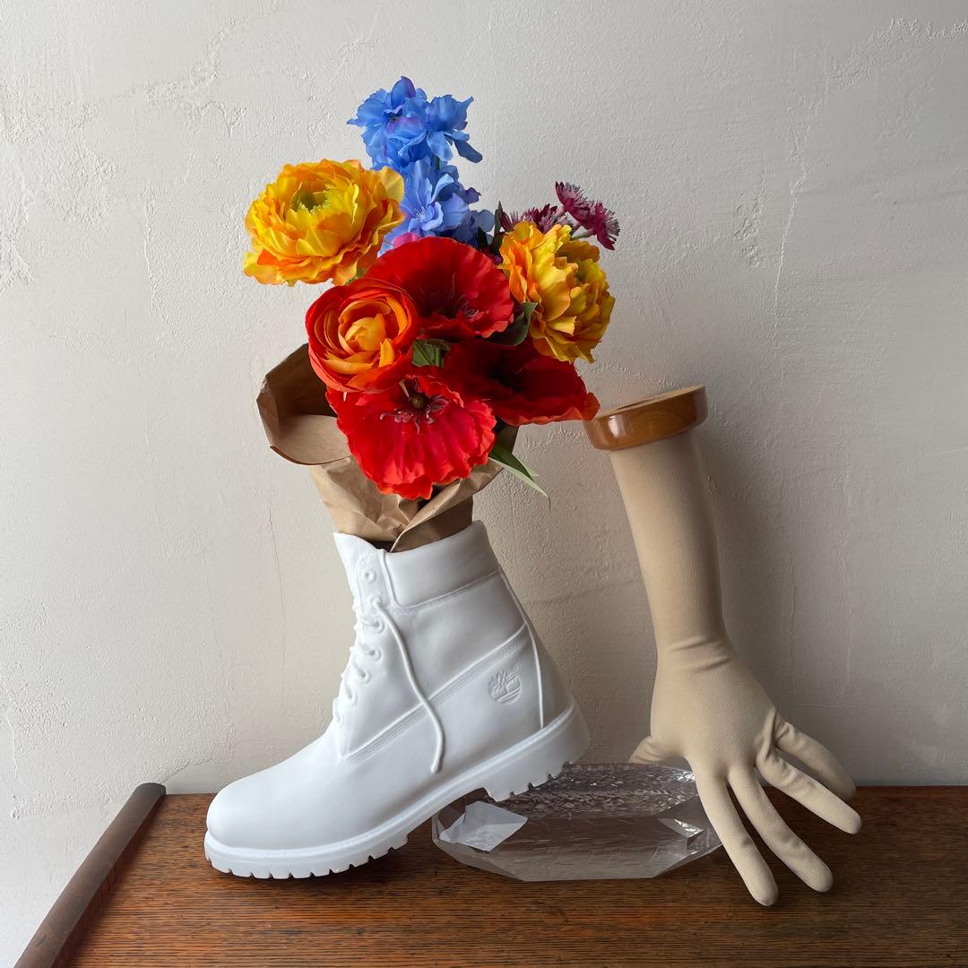 ティンバーランド　オリジナル　イエローブーツ　オブジェ　花瓶　陶器　白