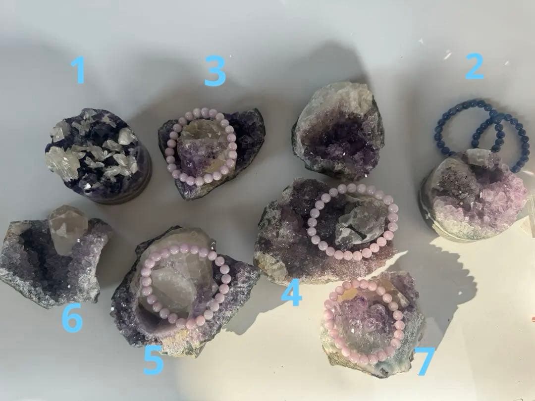 ウルグアイ　アメジスト　フラワー　カップケーキ型　カルサイト共生