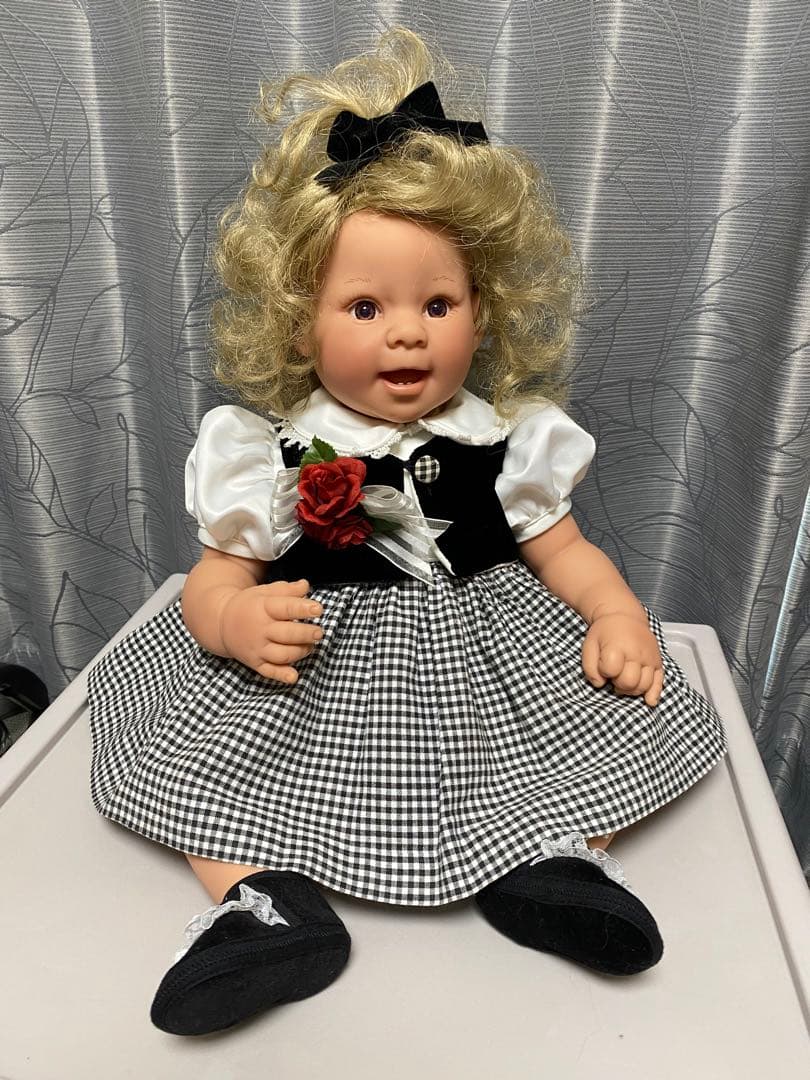 LEE MIDDILTON　オリジナルドール 56cm