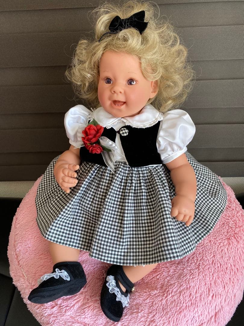 LEE MIDDILTON　オリジナルドール 56cm