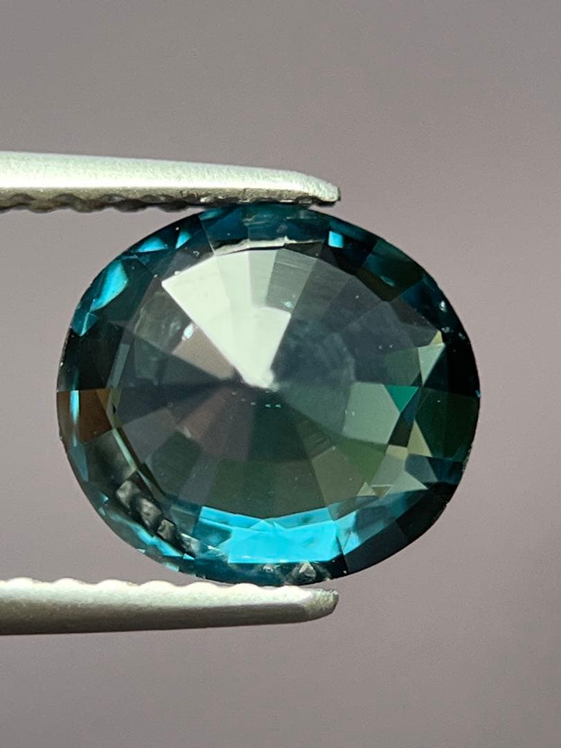 ブルースピネル2.28ctNatural blue Spinel 日本宝石ソー付
