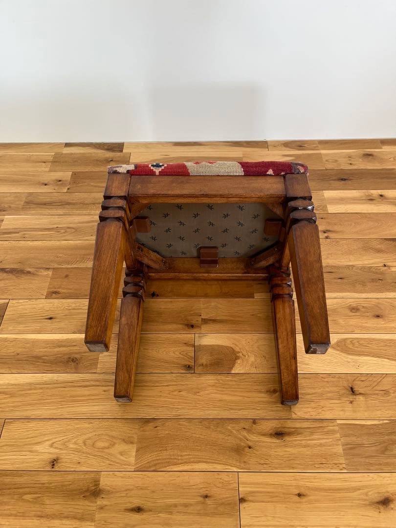 オールドキリム 木製 オーク材 猫足 スツール 椅子 - メルカリ