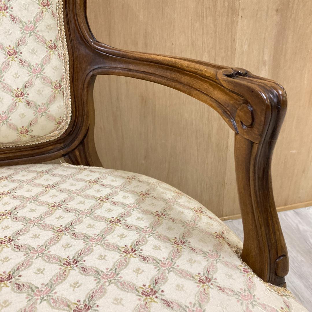 ヨーロピアンクラシックスタイル　アンティーク調　アームチェア　ベンチ　ソファ