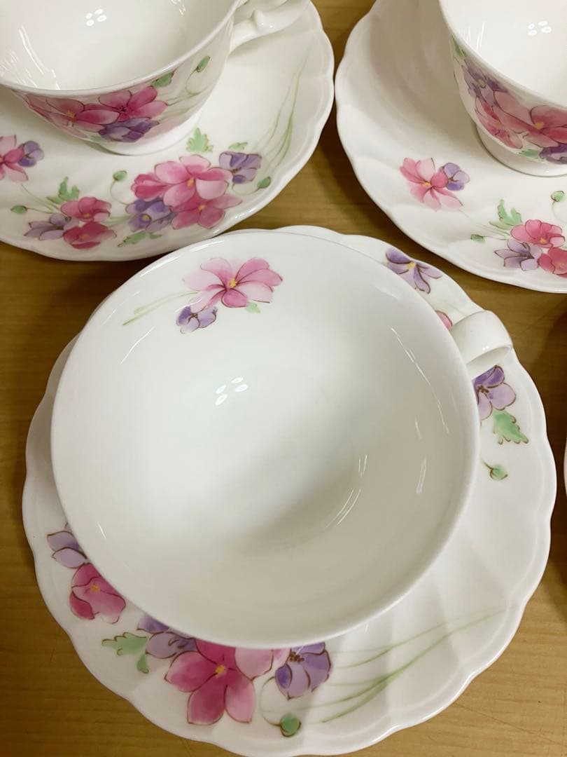 Noritake ノリタケスタジオコレクションカップ&ソーサー花柄6客 - メルカリ