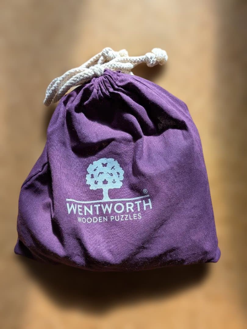 ジグソーパズル THREE FRENCH HENS（3羽のフランス雌鶏） - メルカリ