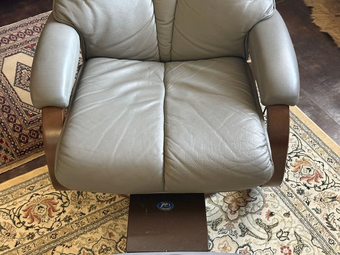 フジファニチア FUJIFUNITURE パーソナルソファ 本革レザー YZ - メルカリ