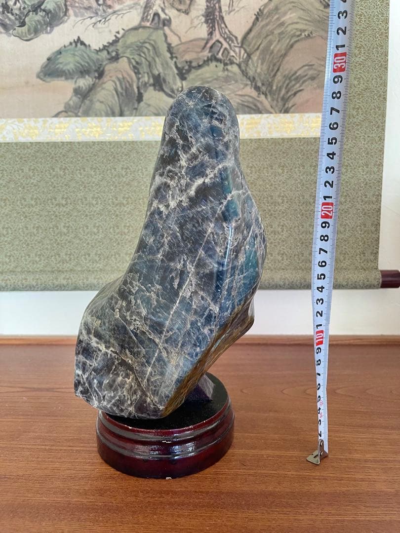 ラブラドライト　原石　ルース　青色と黒色の石の置物 約30cm