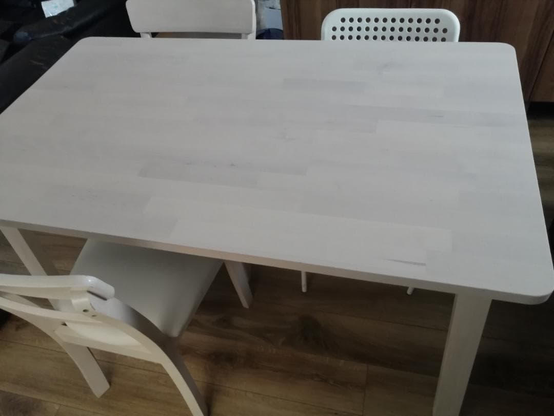 IKEA　ホワイトテーブル