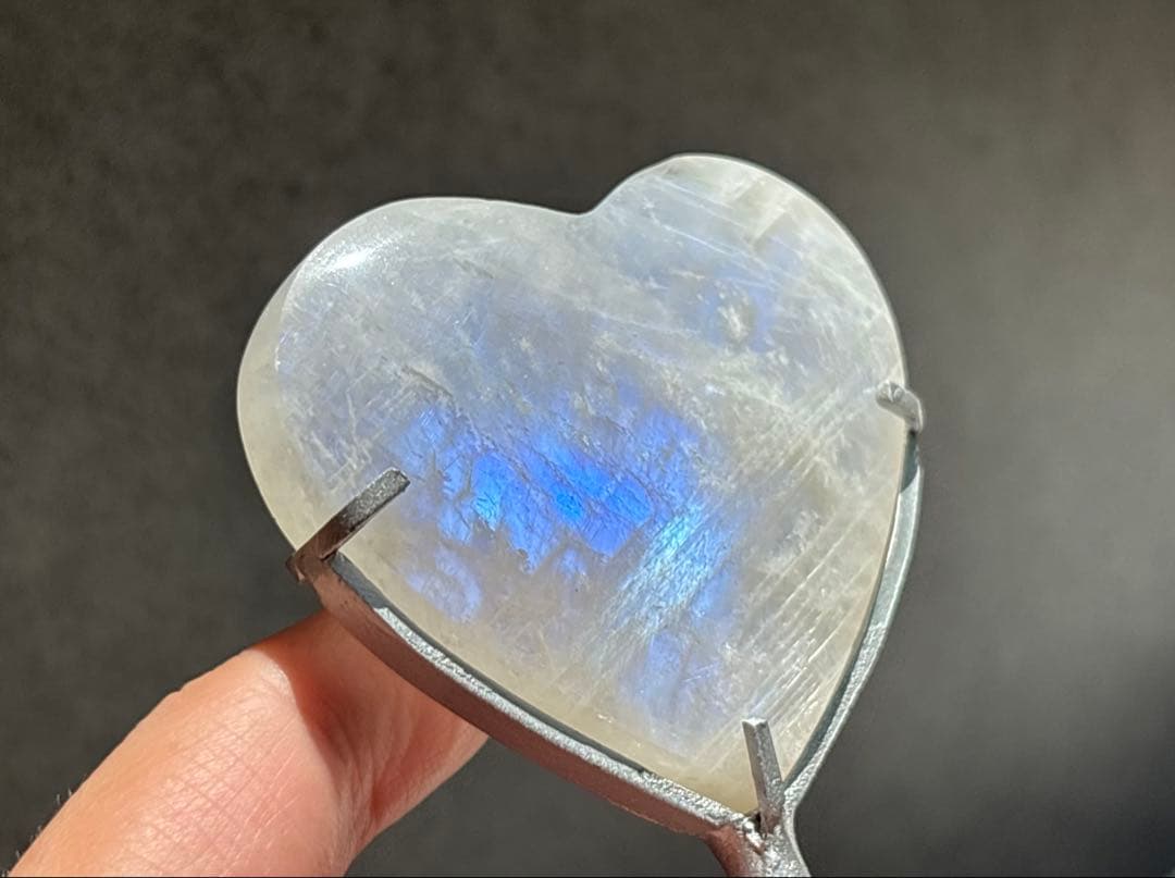 《透明感抜群♡高品質！ムーンストーン＊ハート×きらめくブルーフラッシュ》