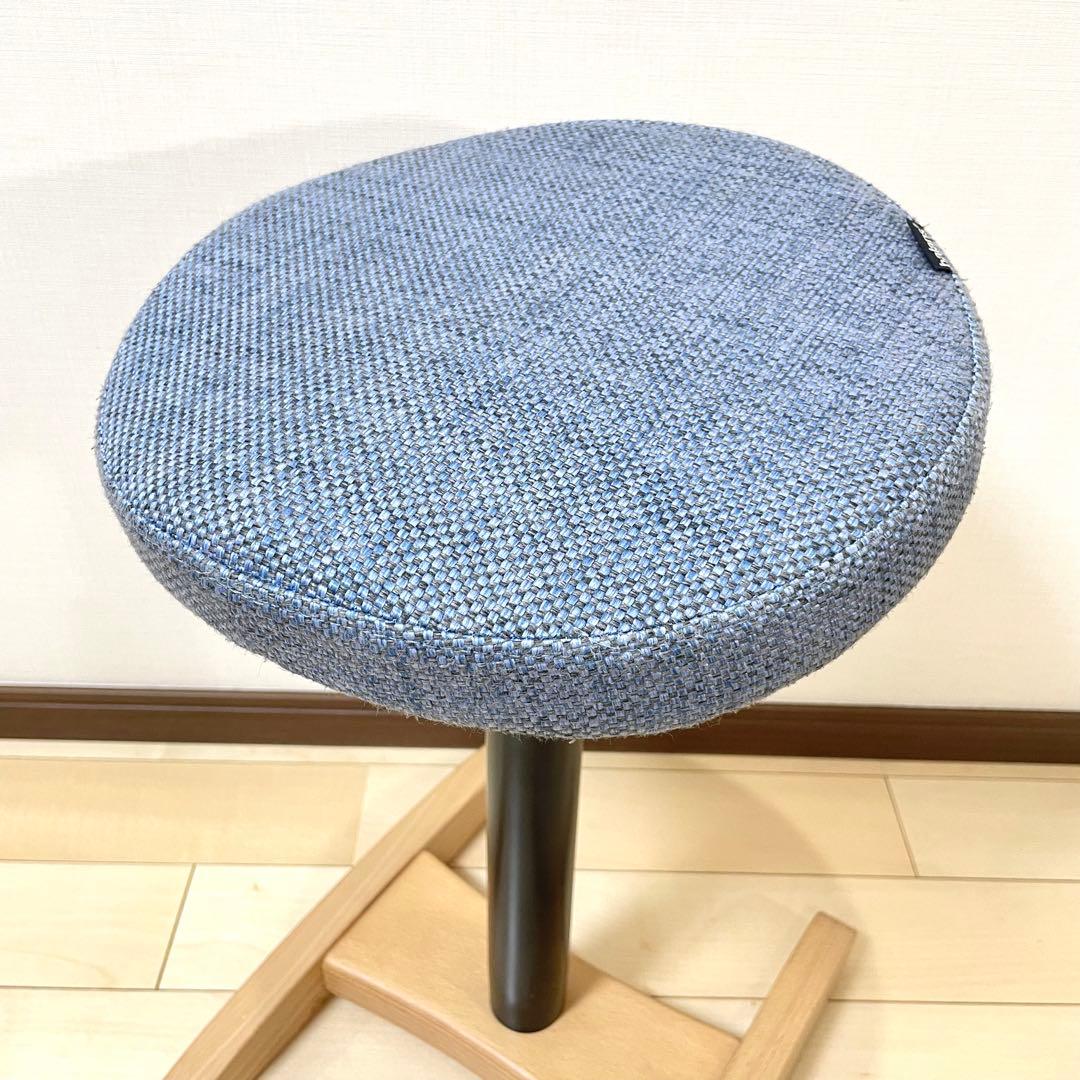 バランスラボ バランスチェア バランスシナジー 織柄ブルー 中古品