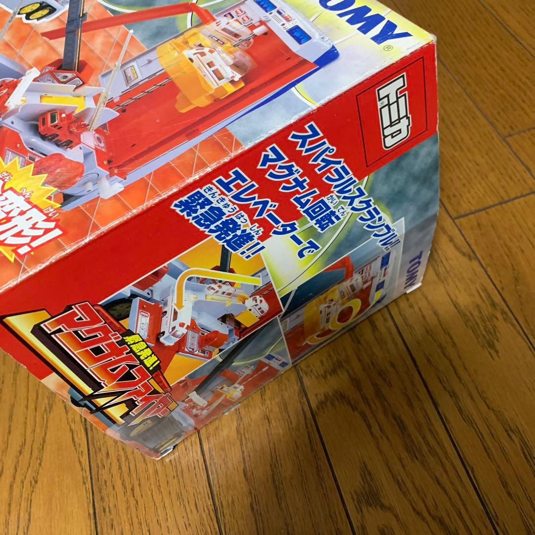 トミカ マグナムファイヤー - メルカリ