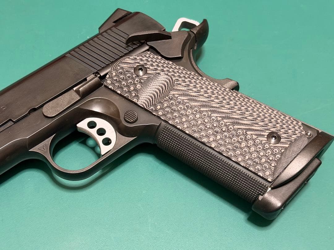 タニオコバ　SF・TRPカスタム（カスタム品）未発火　中古品