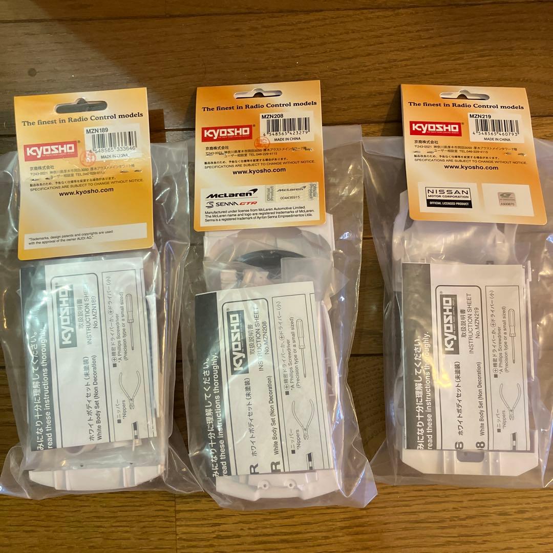 ミニッツ ホワイトボディ 3種類セット MZN189、MZN208、MZN219 - メルカリ