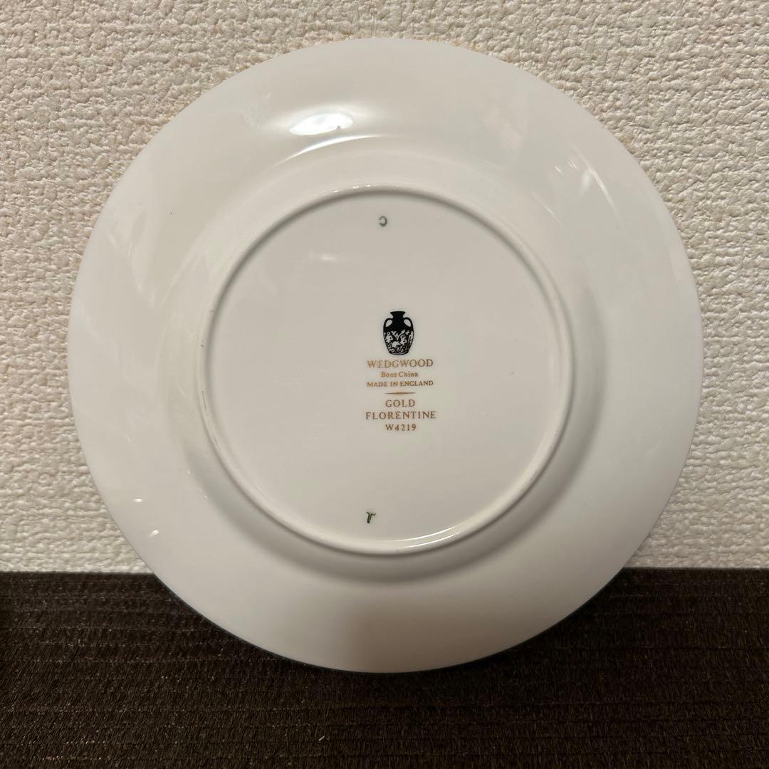 ウェッジウッド　フロレンティーン　ゴールド　デザートプレート　15.5cm