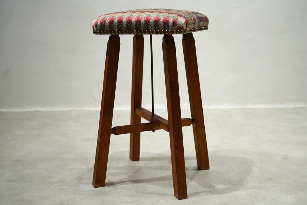 スツール　japan vintage　古木　レトロ　昭和初期　椅子　刺繍