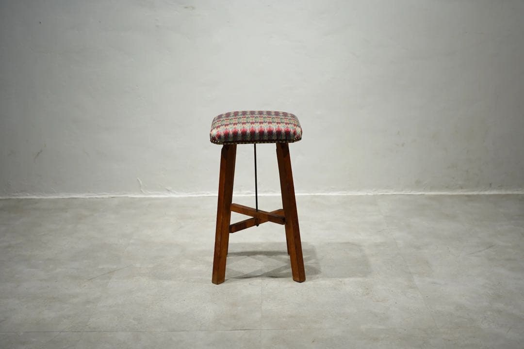 スツール　japan vintage　古木　レトロ　昭和初期　椅子　刺繍