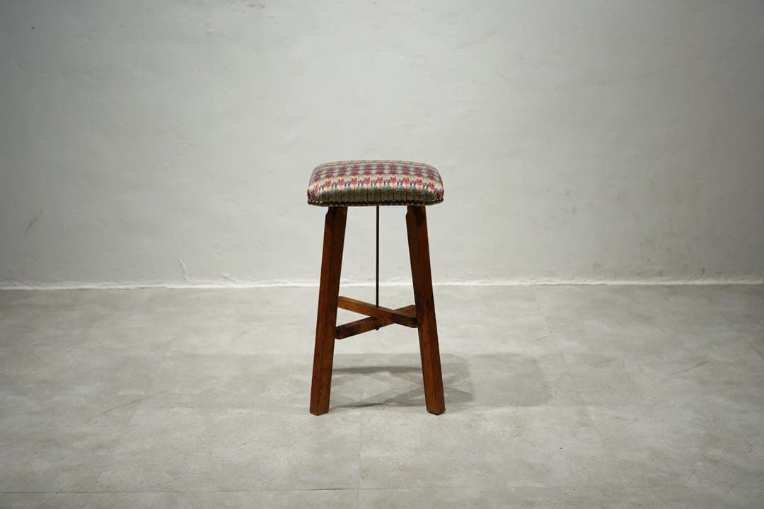 スツール　japan vintage　古木　レトロ　昭和初期　椅子　刺繍