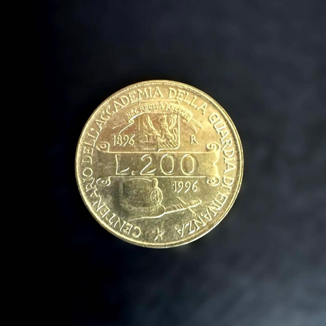 イタリア記念硬貨“リラ” まとめ買い　 L.1000. L.500 L.200