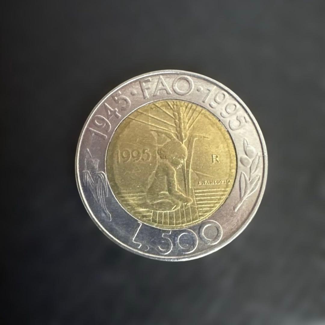 イタリア記念硬貨“リラ” まとめ買い　 L.1000. L.500 L.200
