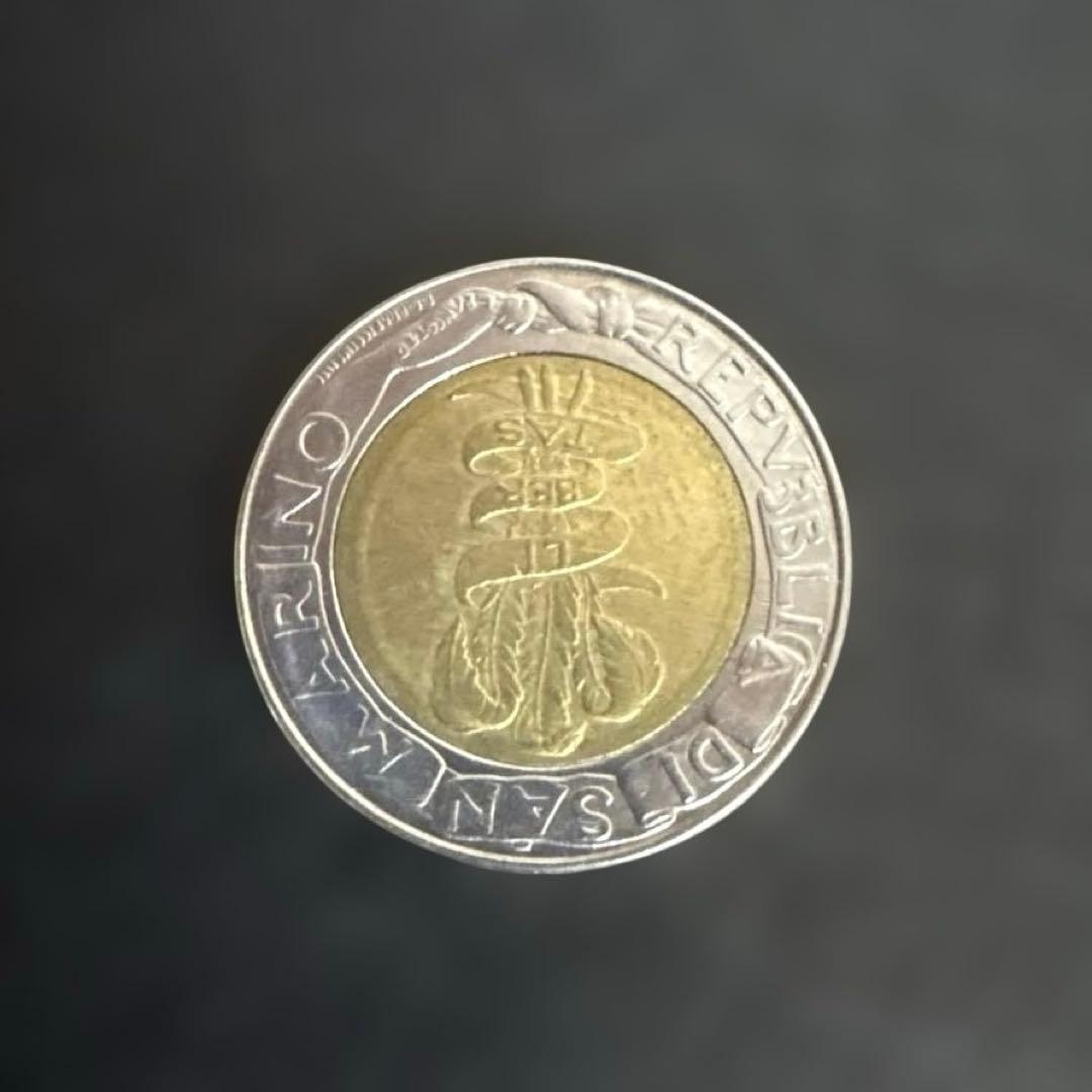 イタリア記念硬貨“リラ” まとめ買い　 L.1000. L.500 L.200