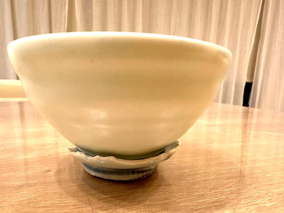 新品/韓国ソウル チョウンスク・ギャラリー 陶磁器白磁作家イ・テクス茶碗おしゃれ