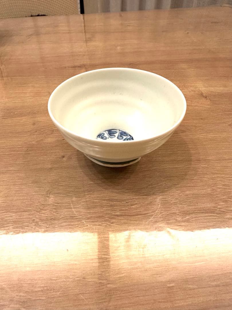 新品/韓国ソウル チョウンスク・ギャラリー 陶磁器白磁作家イ・テクス茶碗おしゃれ