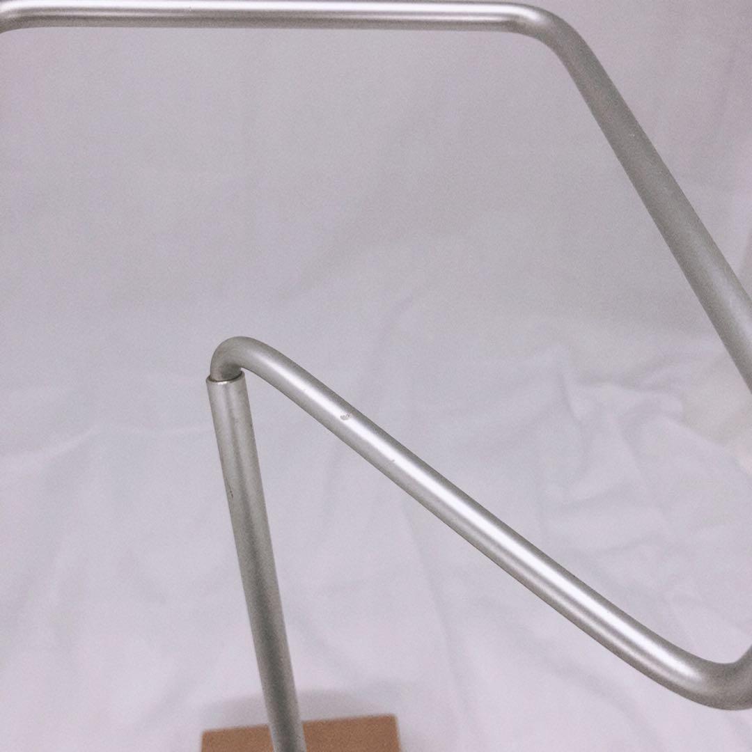 m&m custom performance furnitureスタンド