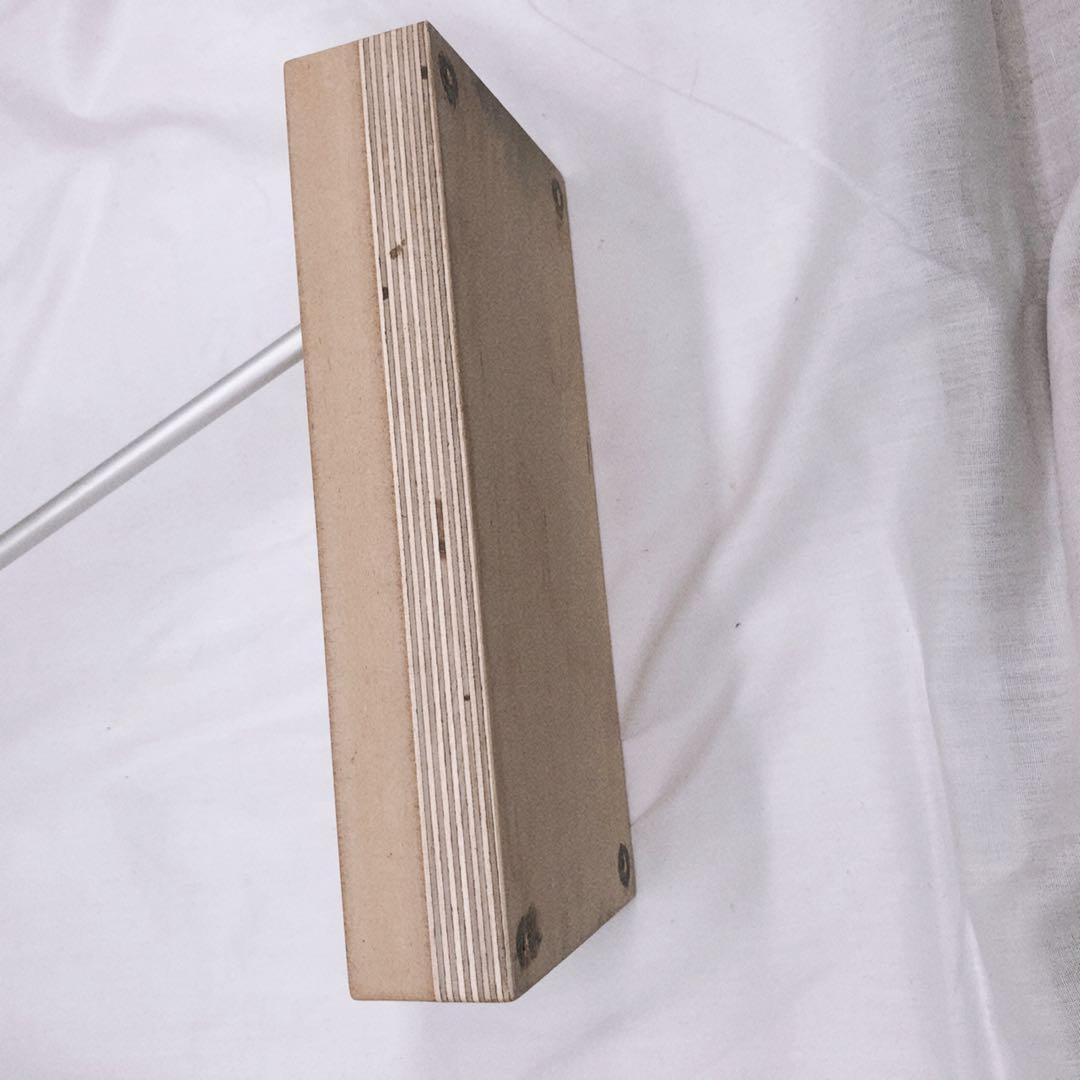 m&m custom performance furnitureスタンド