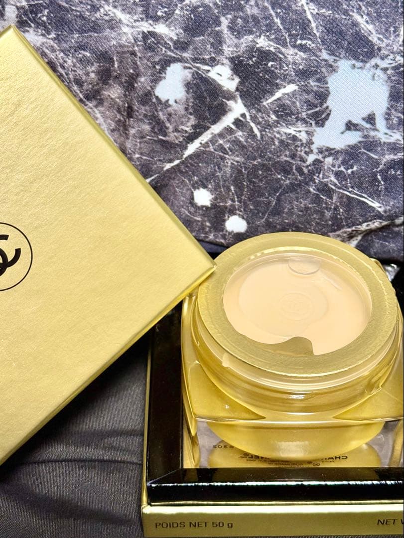 【シャネル】【サブリマージュ】【ルボーム】【エモリエントクリーム】