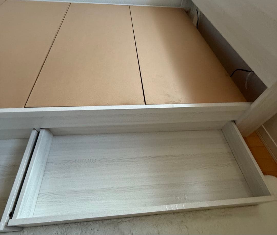 【送料込み】ニトリセミダブルベッドフレーム