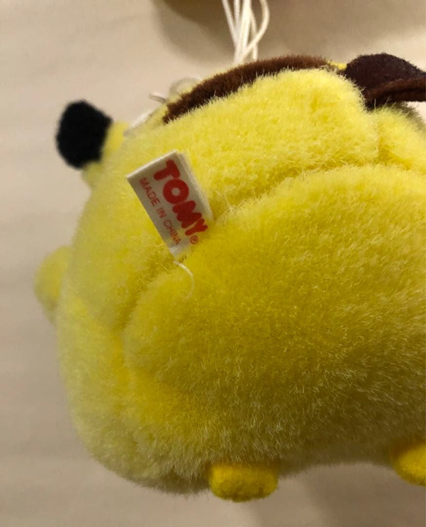 そらとぶピカチュウ　初期のぬいぐるみ TOMY