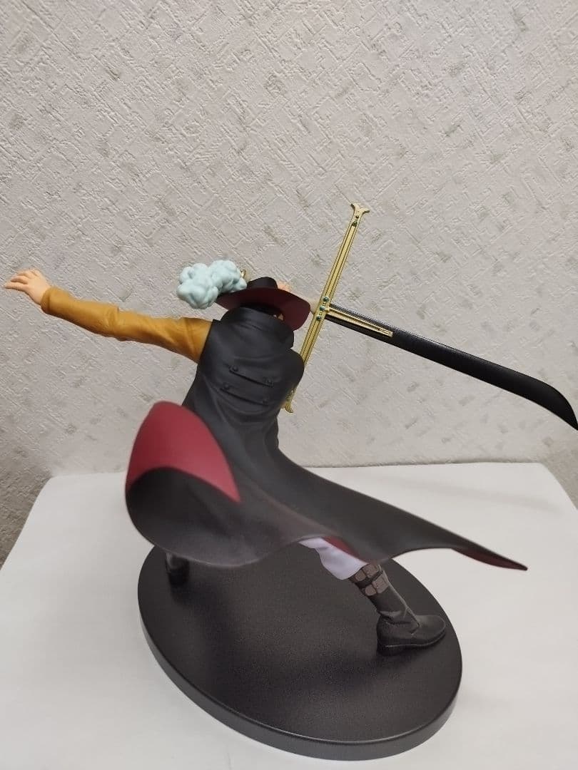 ONEPIECE ミホーク リペイントフィギュア - メルカリ