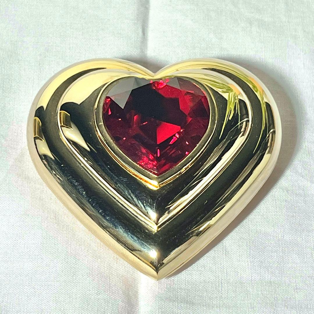 イヴ・サンローラン シルキー フィニッシュ プレストパウダー No.3