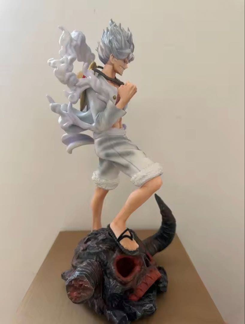 ワンピース　ルフィ　ギア5　高さ38.5cm 海外フィギュア