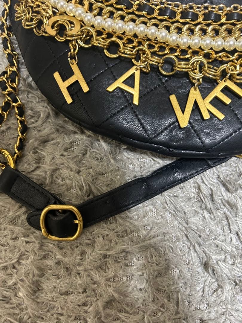 CHANEL ノベルティ　ボディバッグ　ウエストポーチ