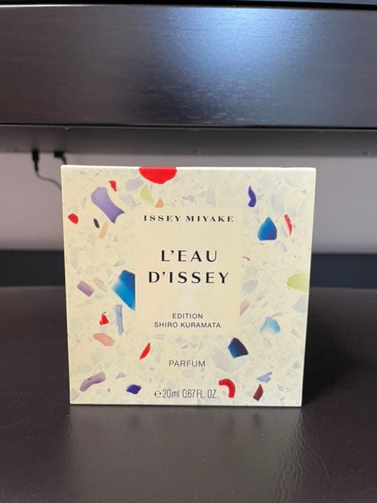 倉俣史朗　香水瓶　イッセイミヤケ　倉俣