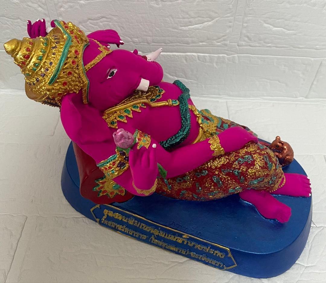 ピンクのガネーシャ像 約30cm①