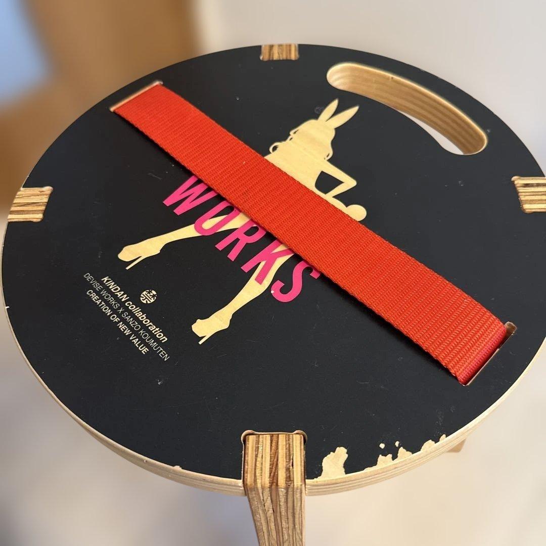 禁断コラボスツール サンゾー工務店×デバイスワークス