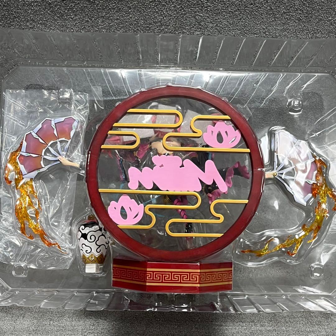 渋谷スクランブル ミリム貪狼Ver. 扇炎×円窓フレーム台座の映え魅力