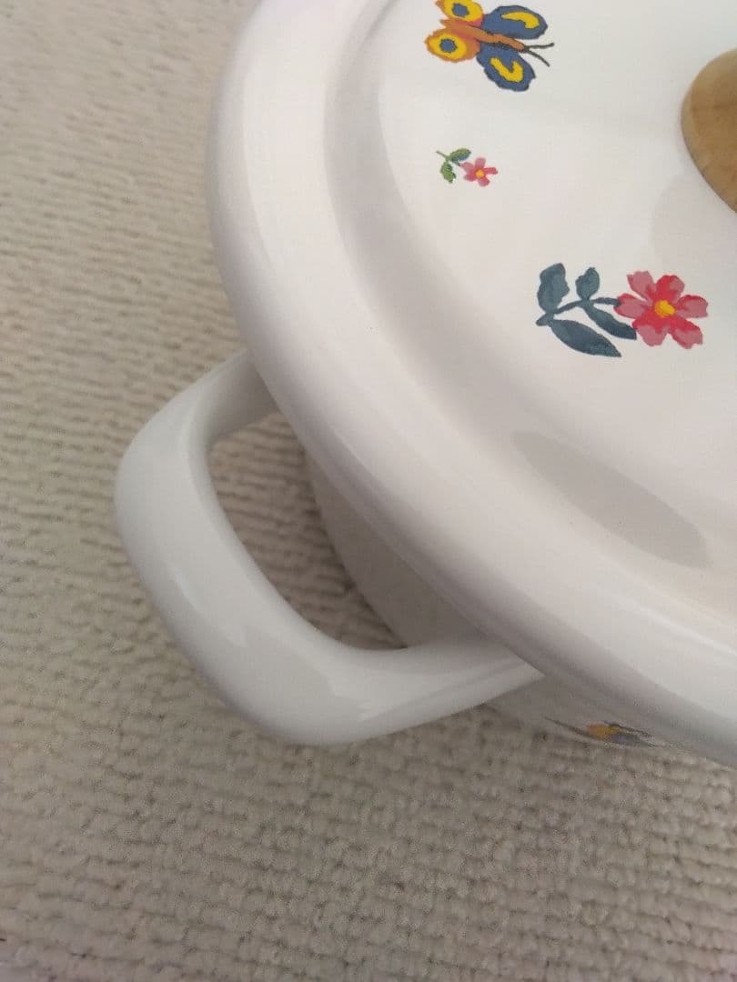 【最終価格！】未使用品✴フェイラー　ハイジ　ホーロー鍋 花と蝶のデザイン