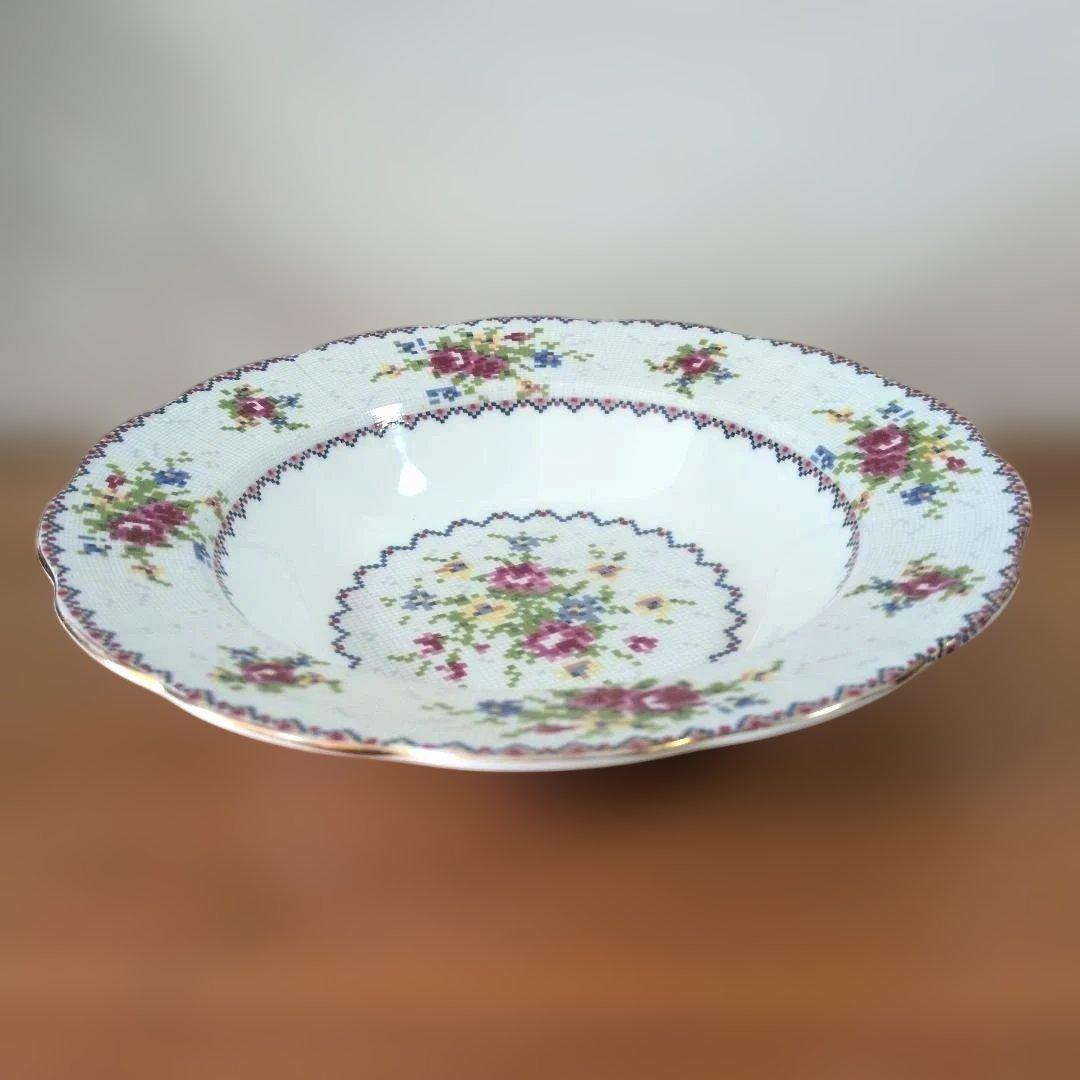 ロイヤル・アルバート　プチポイント　スープ　シリアルボール