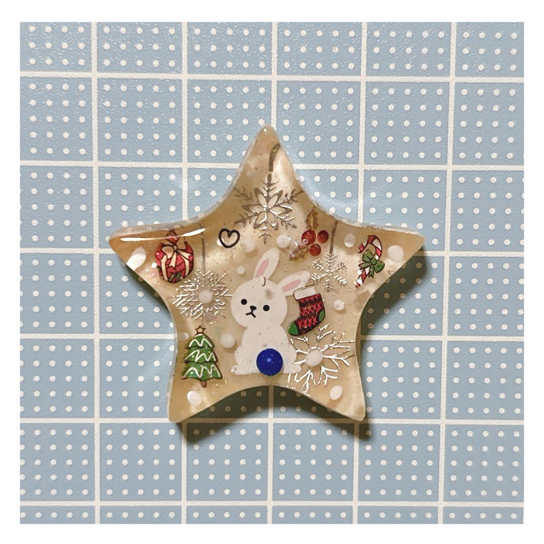 No 938❣️可愛いうさぎクリスマスレジンヘアゴム❣️٩(๑❛ᴗ❛๑)۶