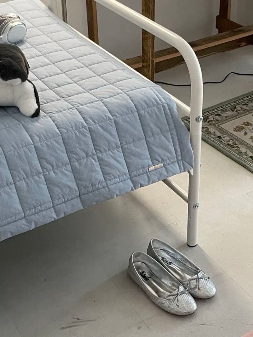 シングルベッドホワイト　マットレス付き大阪　引き取り限定