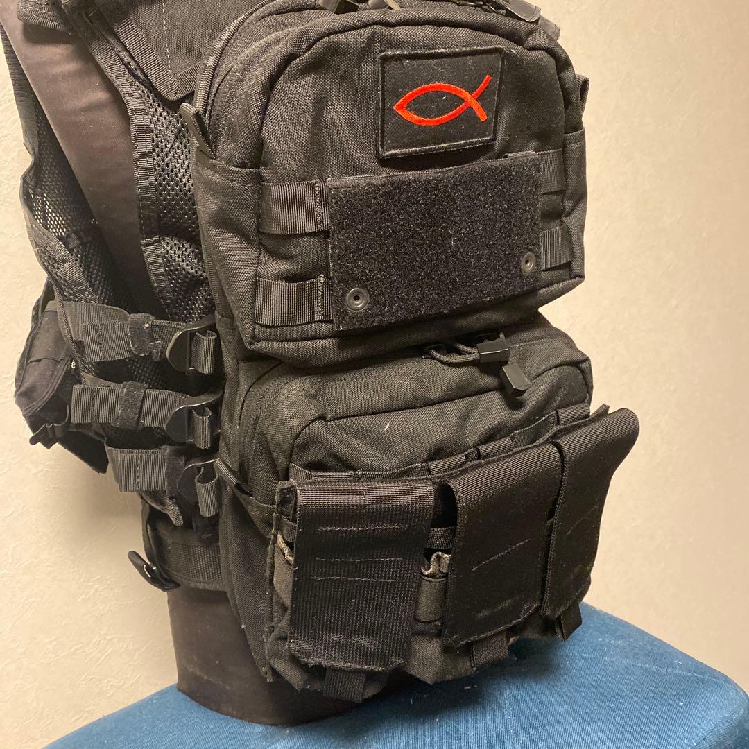 Condor タクティカルベスト ハイドレーションバックパック付き セットアップ