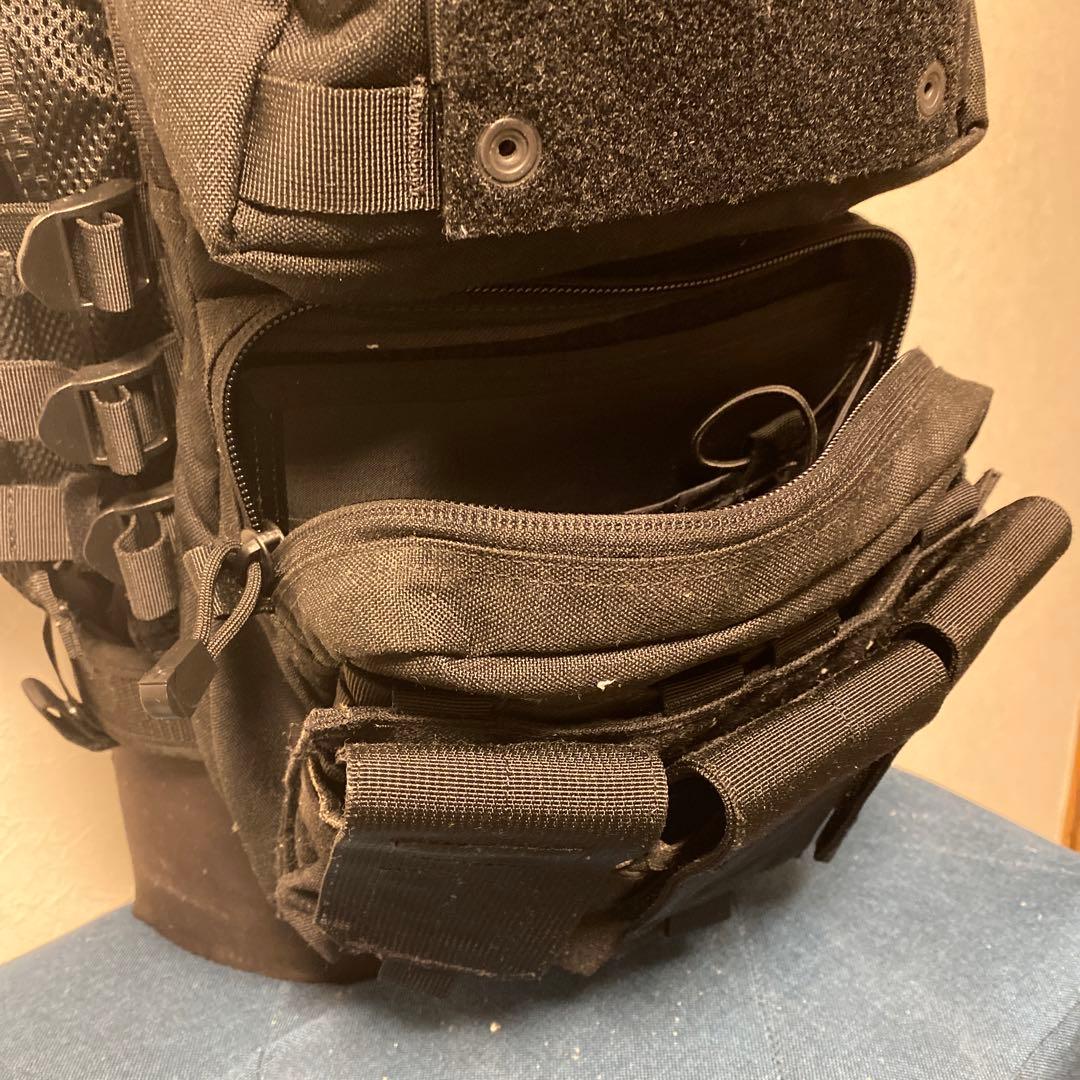 Condor タクティカルベスト ハイドレーションバックパック付き セットアップ