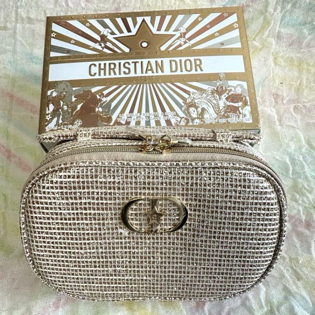 CHRISTIAN DIOR ビューティーセット ポーチ付き