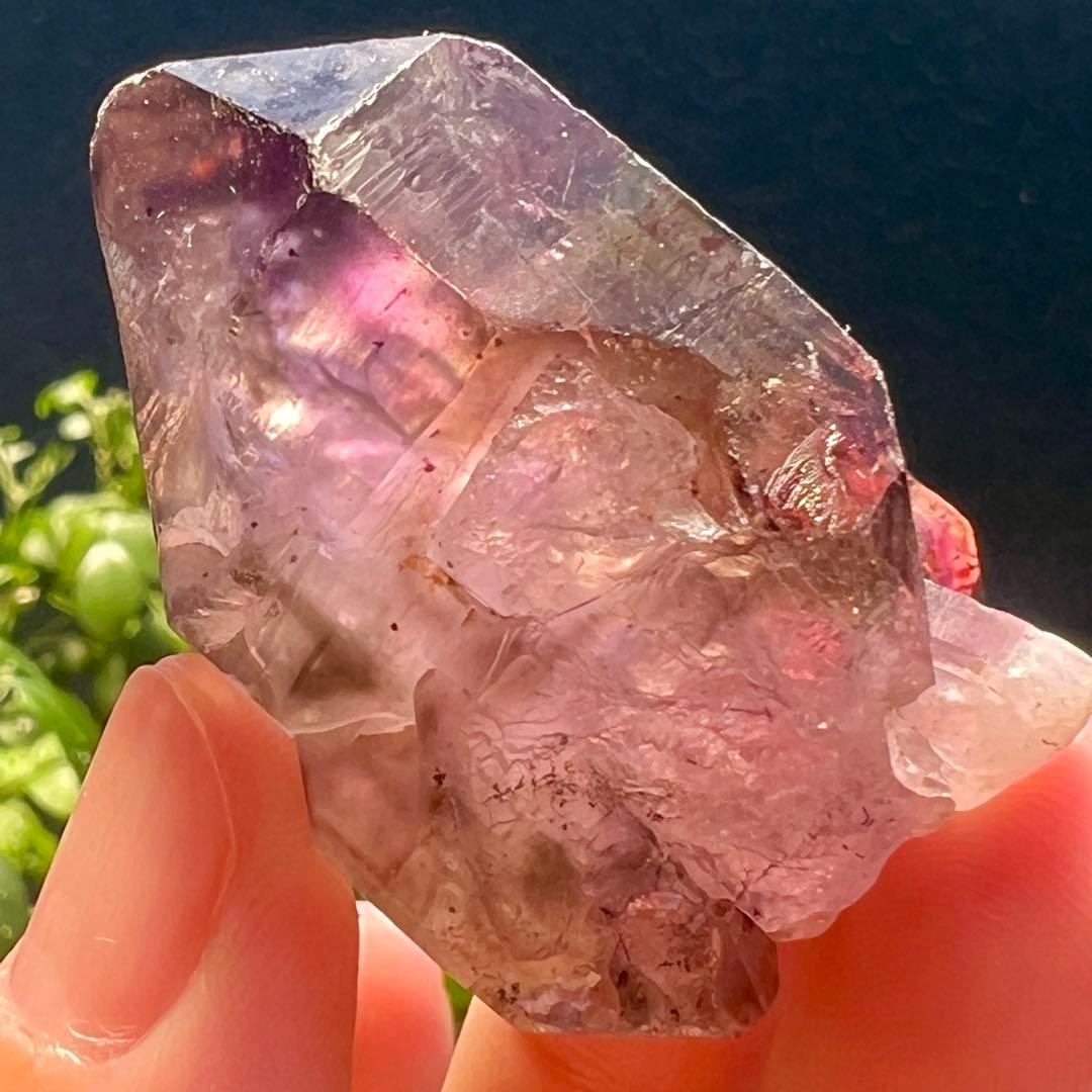 クロサイトインクォーツinアメジスト骸骨水晶　アメジストエレスチャル　原石天然石