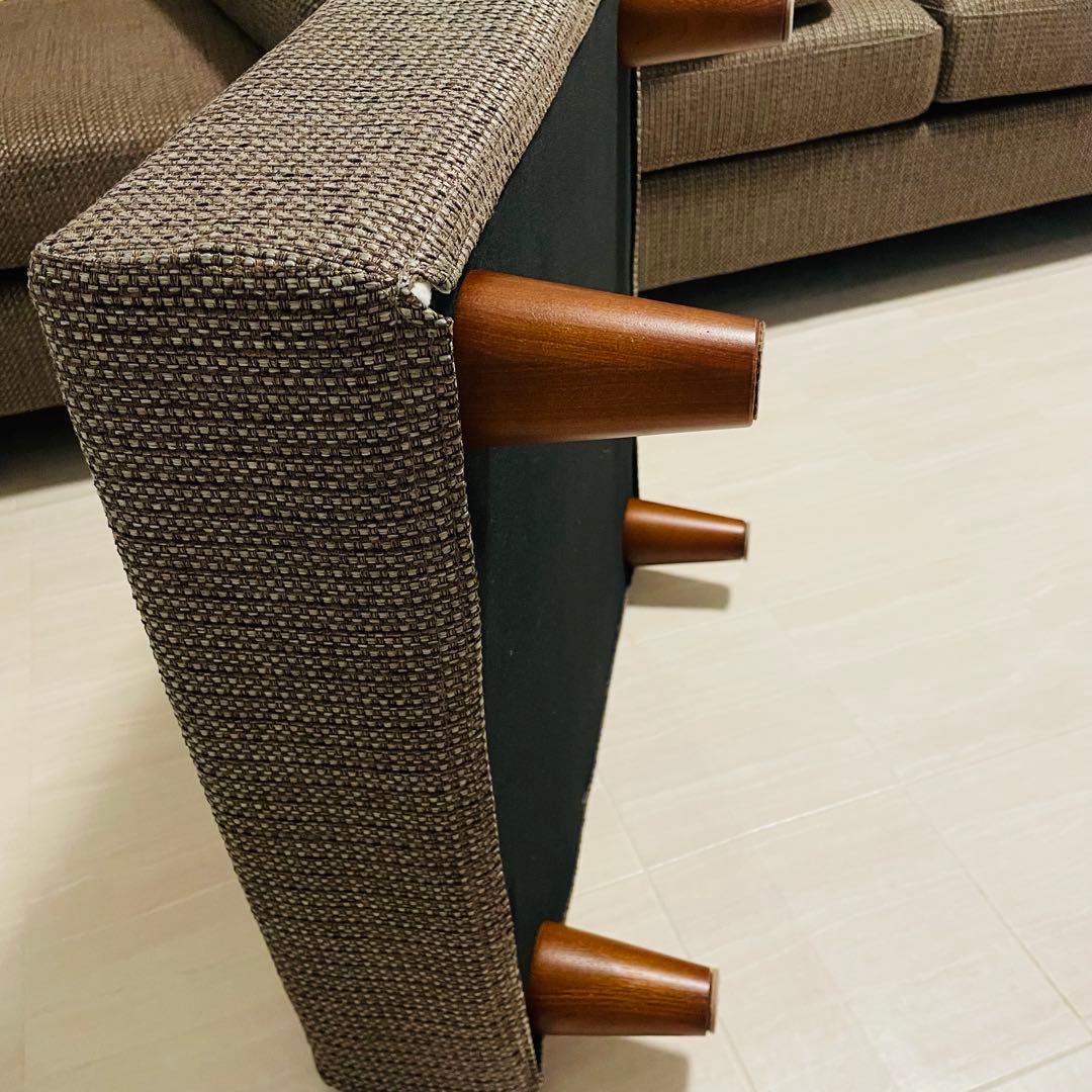 美品　ソファー3人掛けオットマン or 2P +カウチ（クッション組替可能）